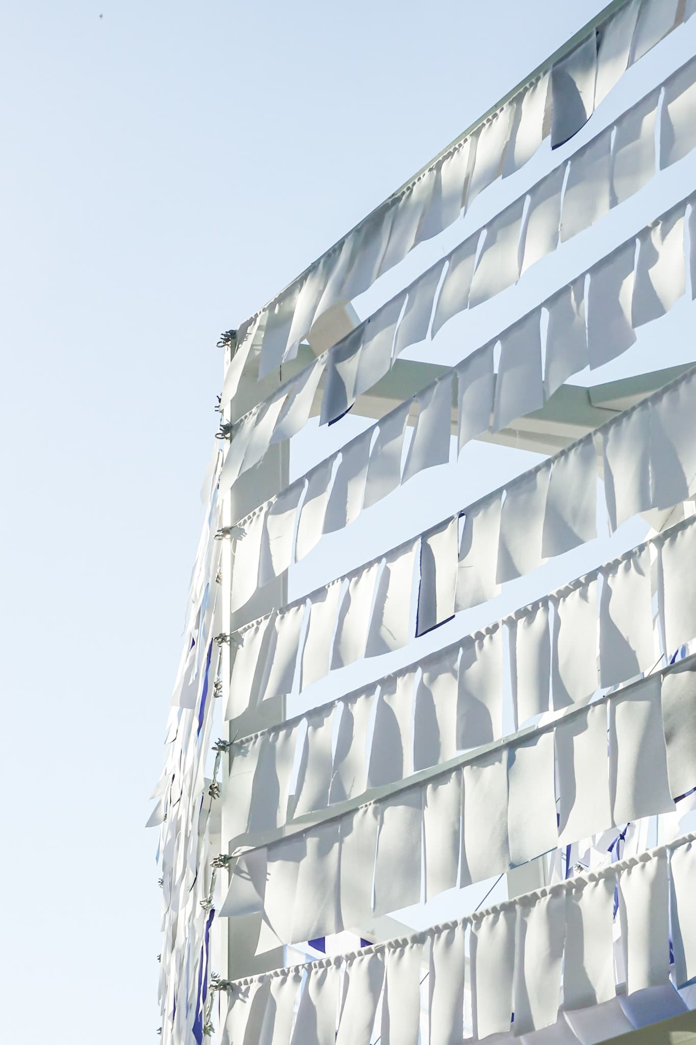 Air Rustle — fabric detail, vertical view