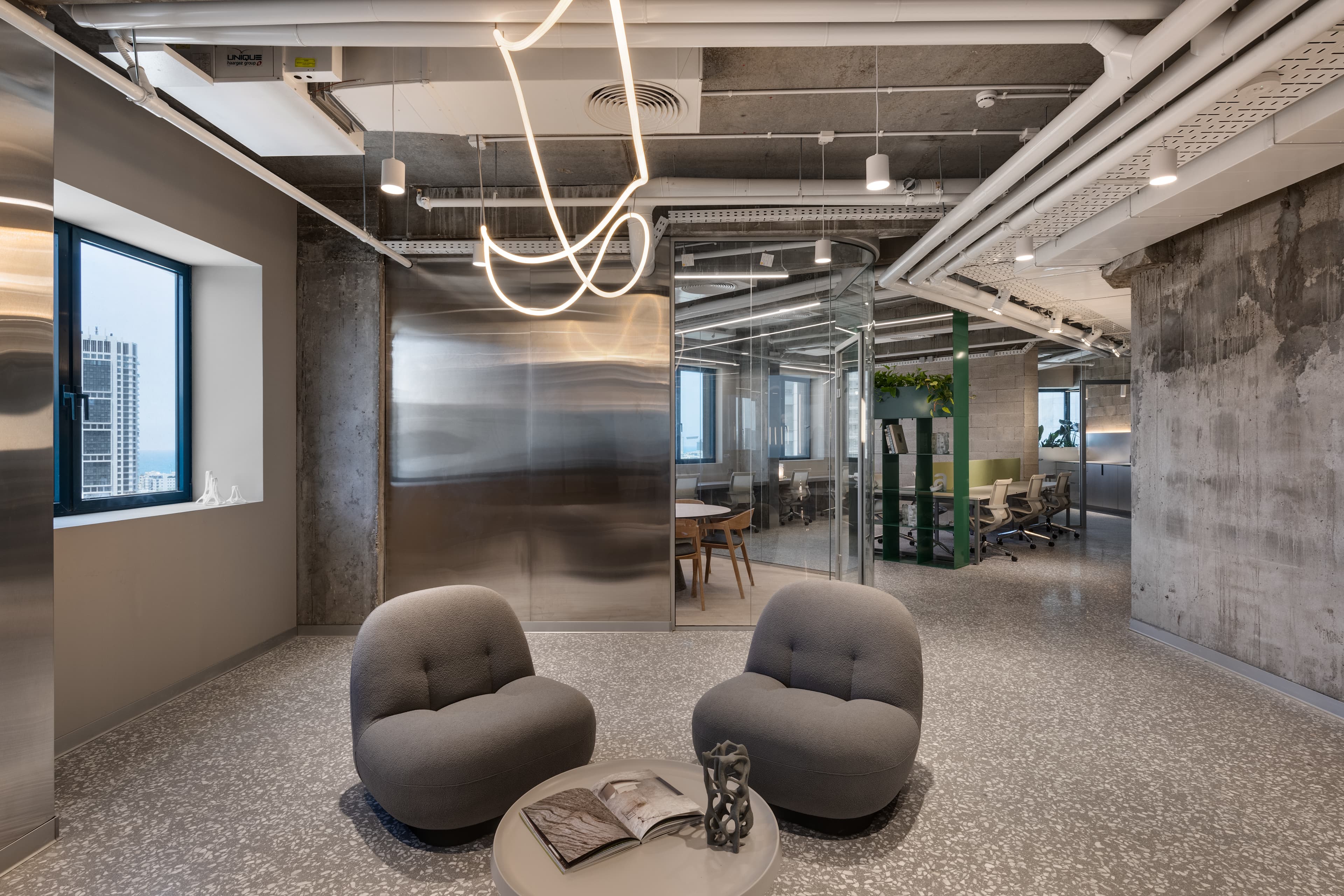 LYN Tower — workspace landscape