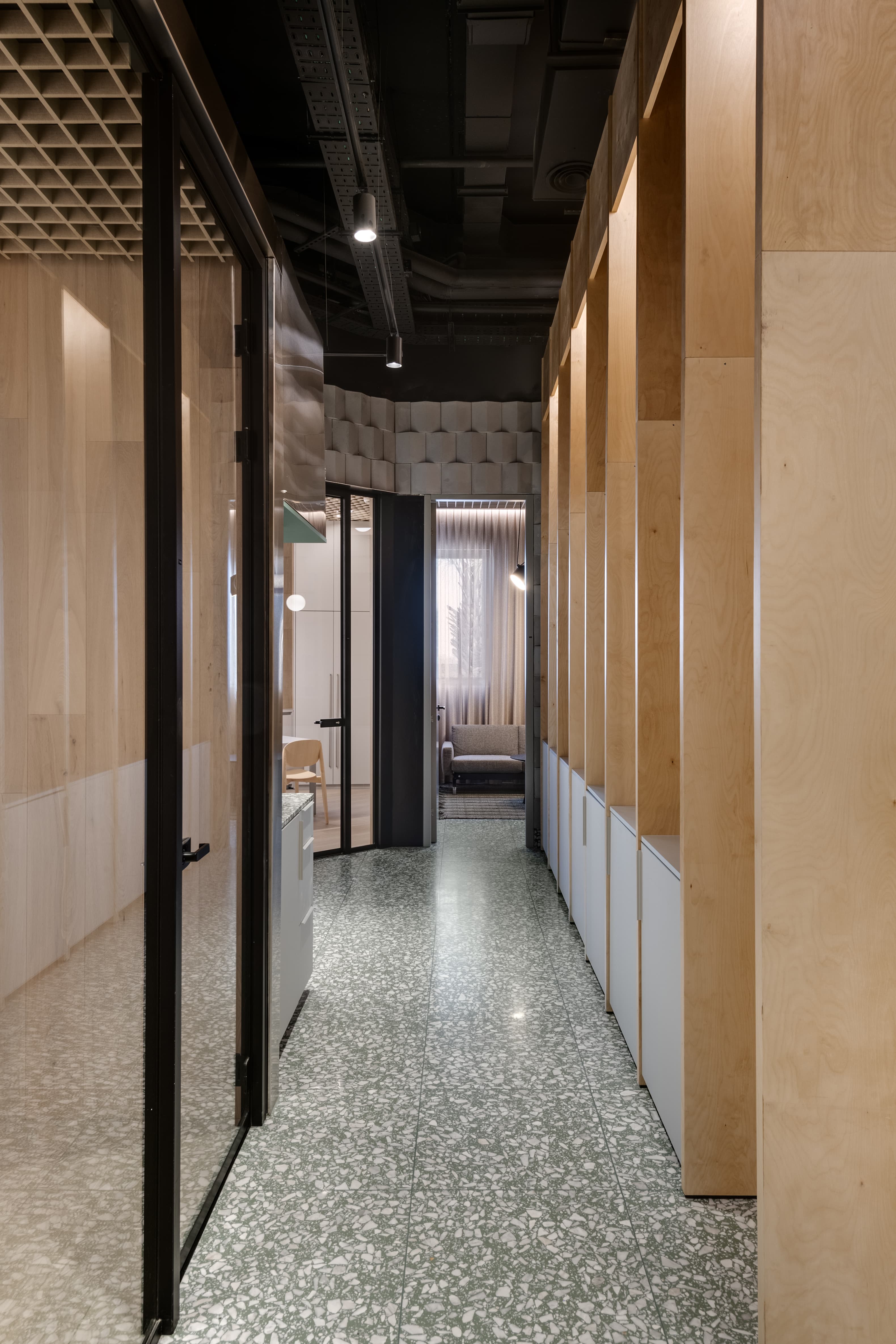 Tel Ad Office — detail