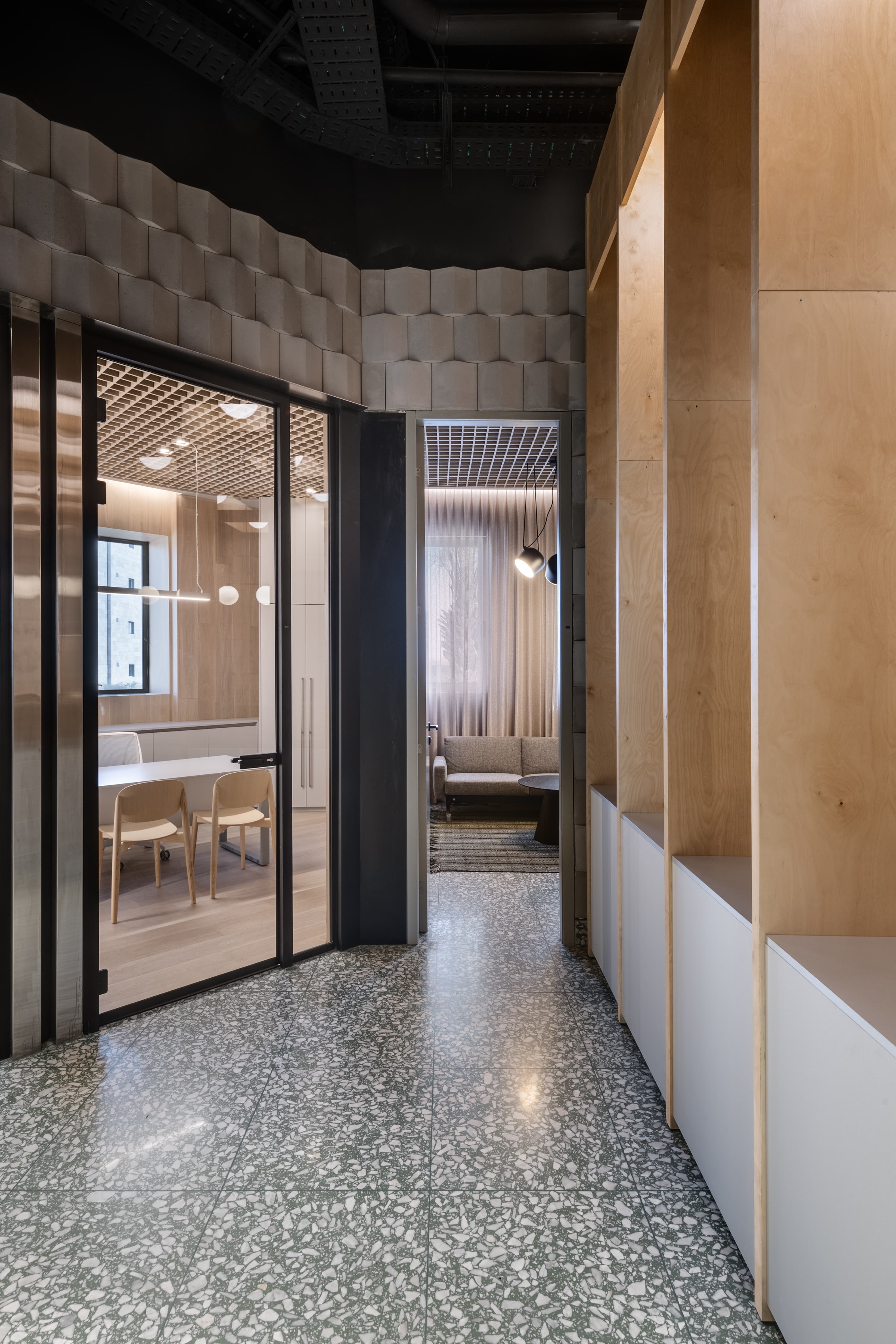 Tel Ad Office — detail