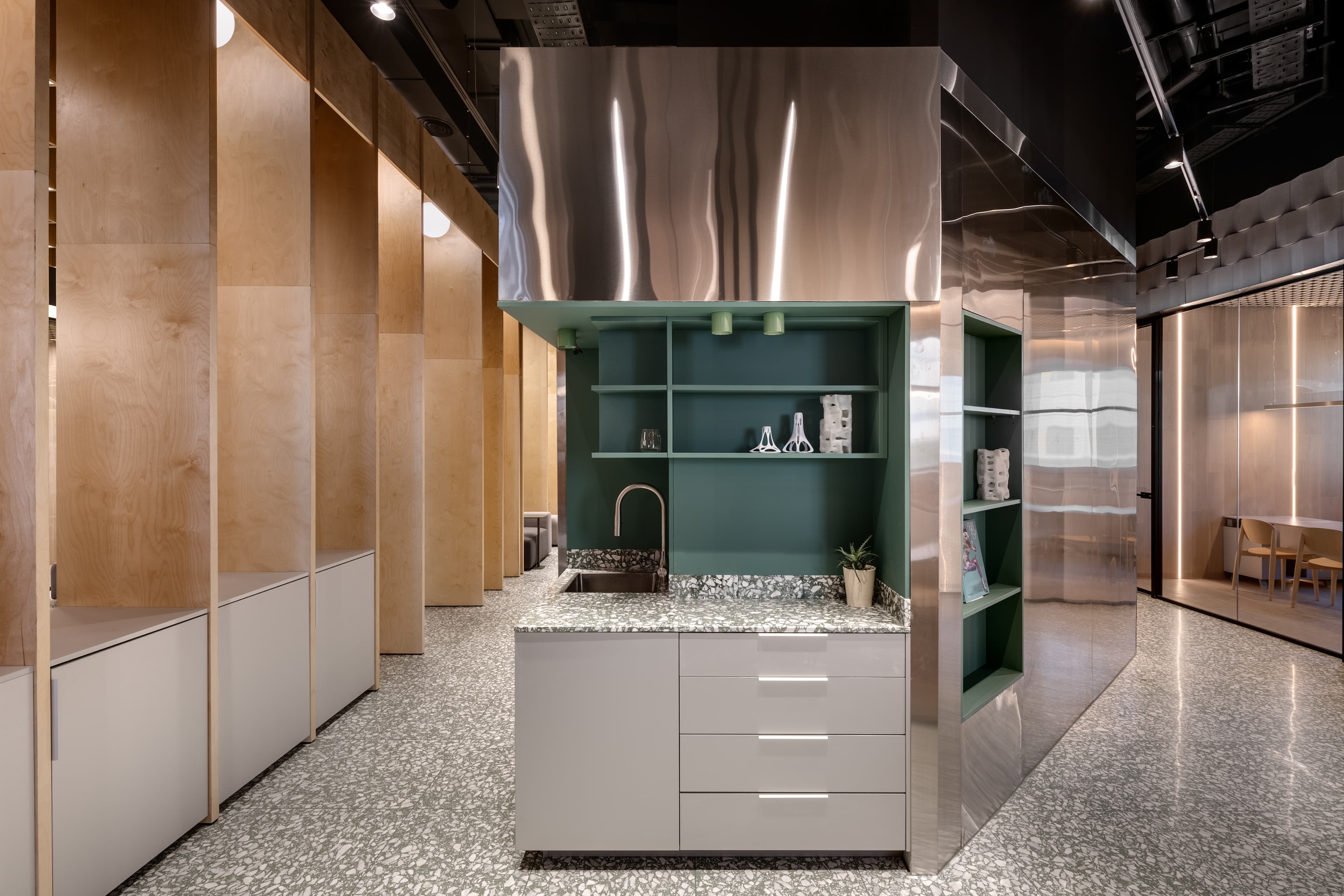 Tel Ad Office — workspace