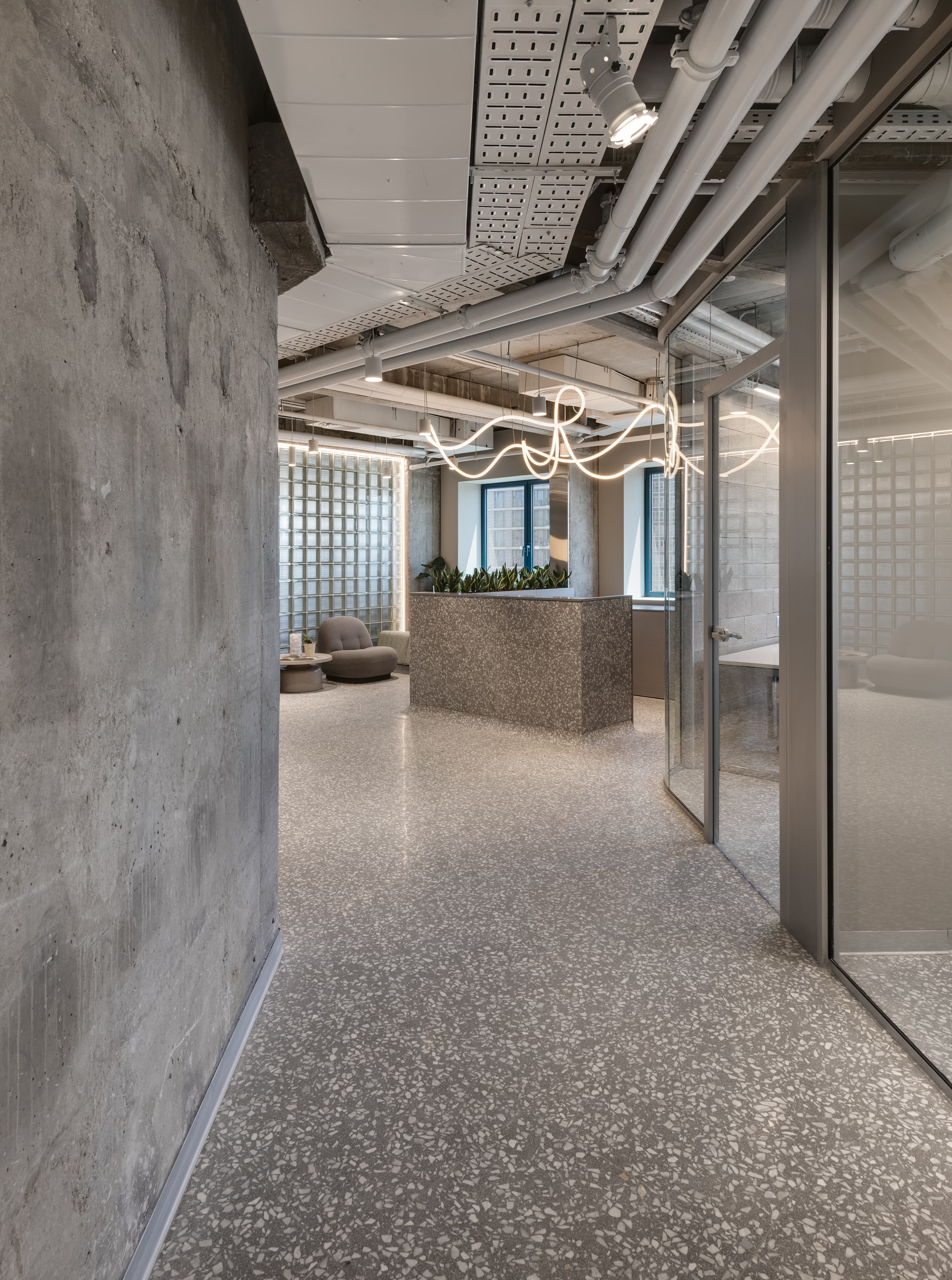LYN Tower — polycarbonate partition detail