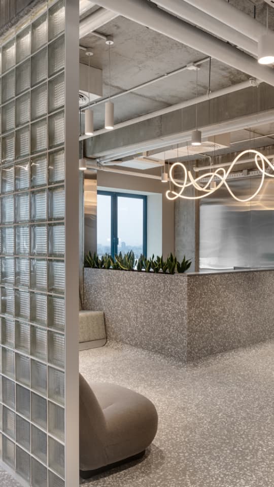 LYN Tower Office