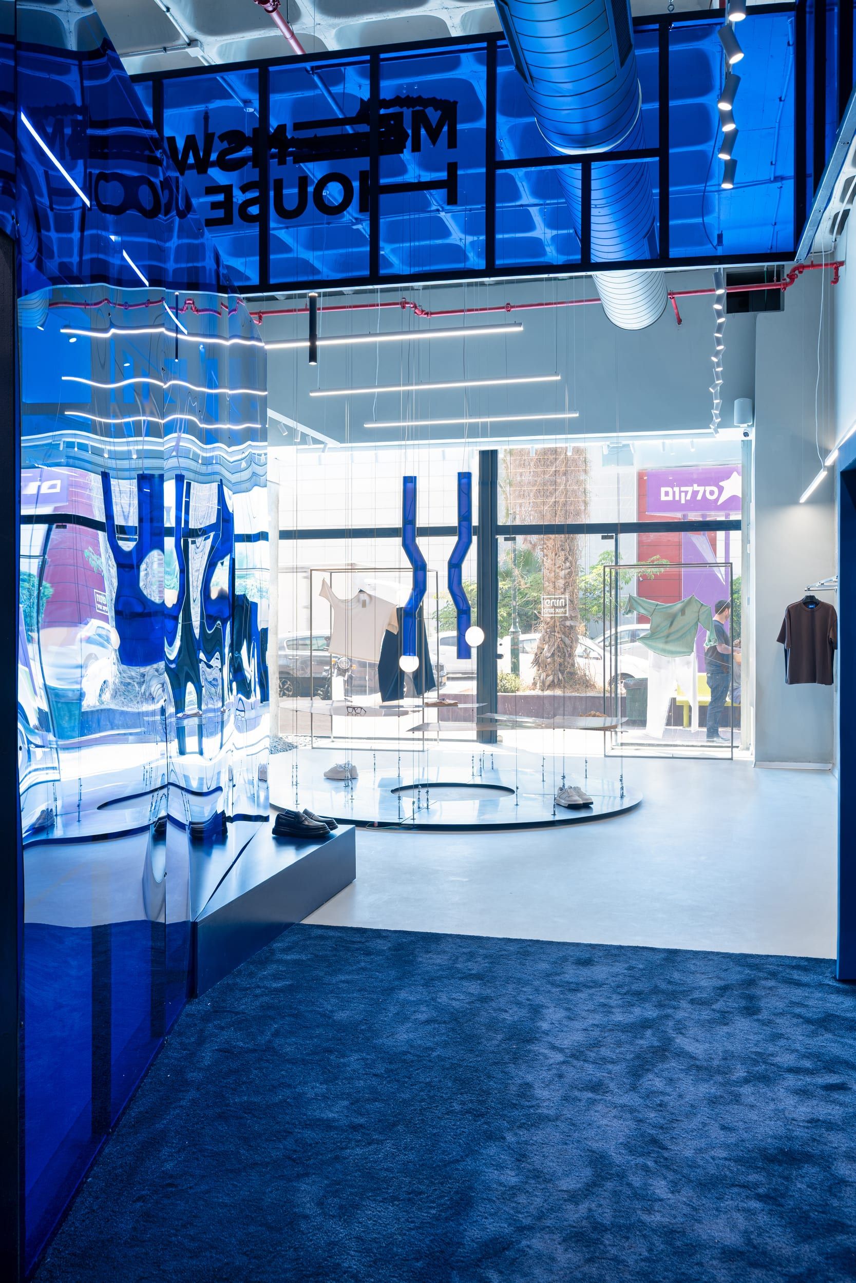 CHICODE Menswear Store — interior view