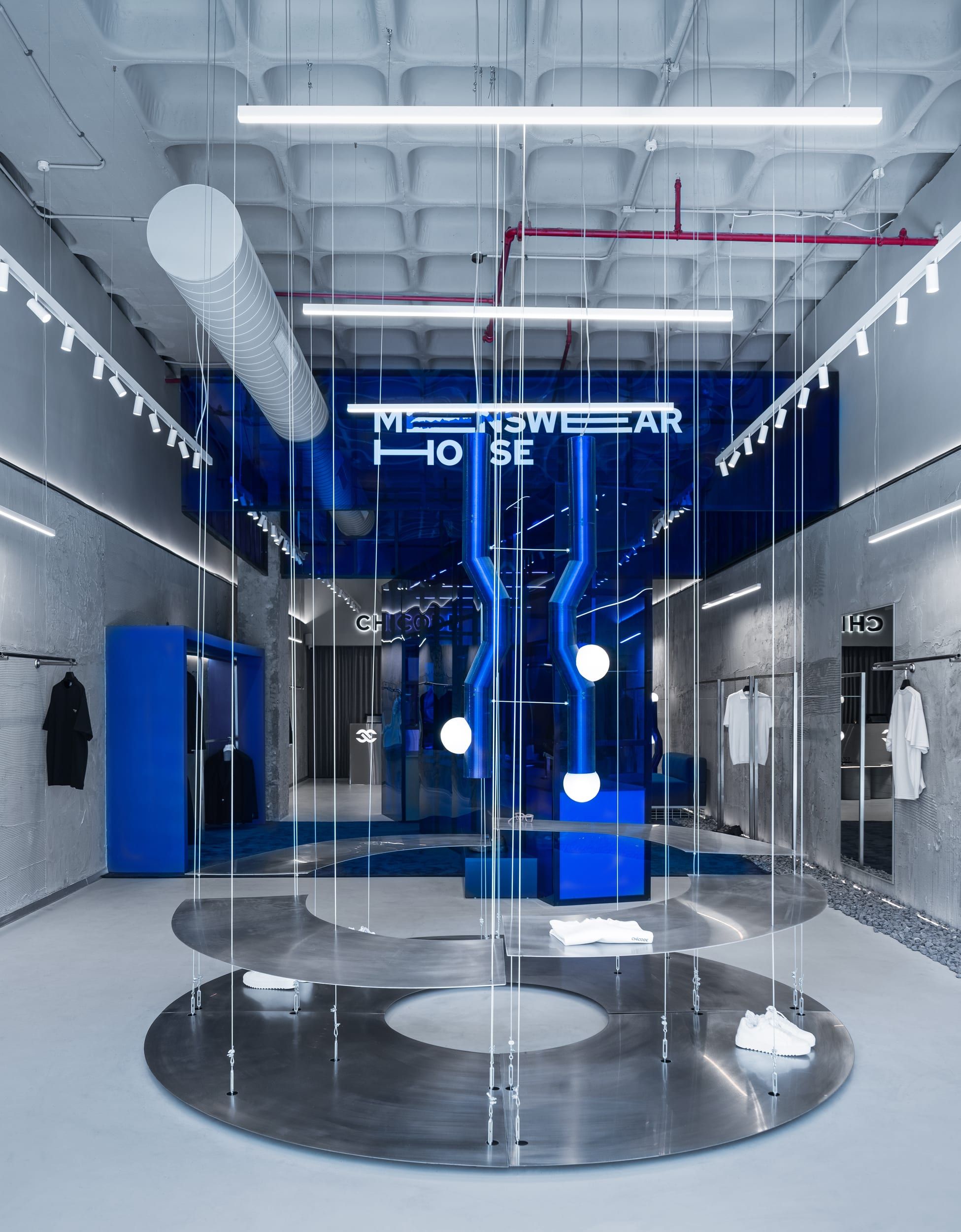 Symmetrical view of the store down the central axis, with the blue volume mirrored on both sides