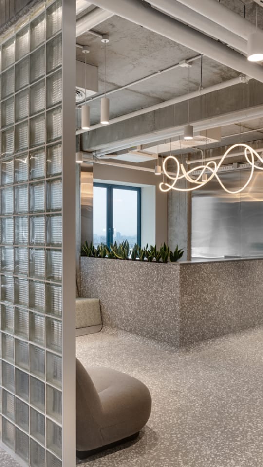 LYN Tower Office